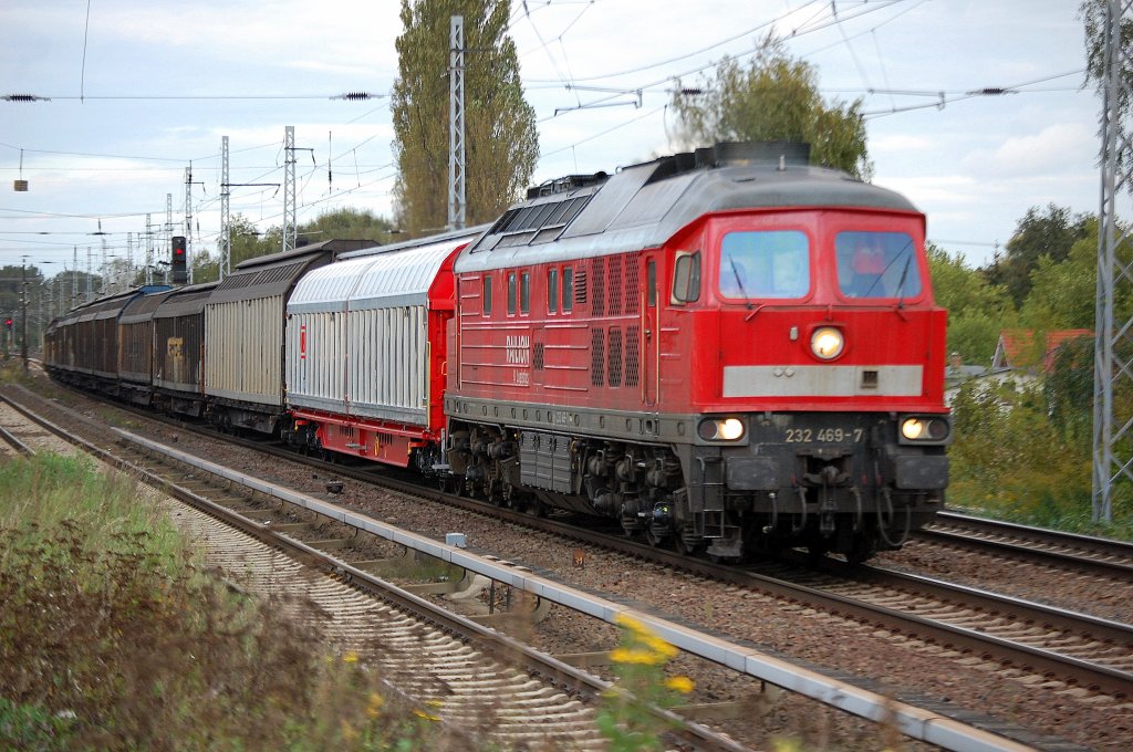 232 469-7 mit Ganzzug Schiebewandwagen am 15.09.11 Berlin-Karow.
