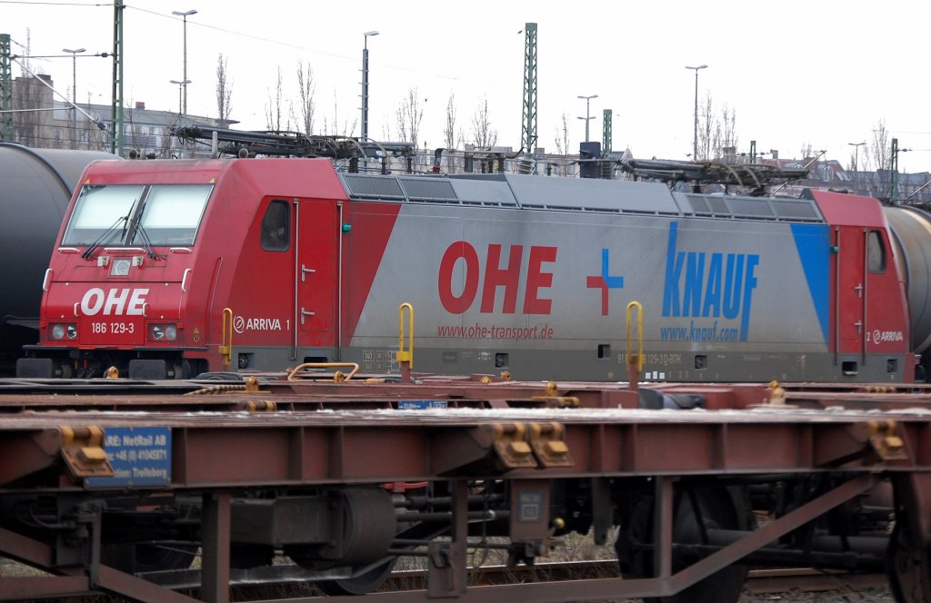 Alpha Trains Leasinglok 186 129-3 (91 80 6186 129-3 D-BTK, Bj.2007) der OHE am 30.03.09 im Berliner Westhafen.