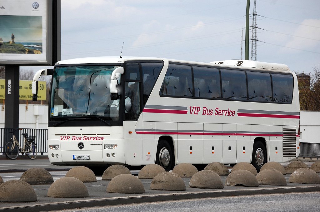MB TOURISMO vom VIP Bus Service aus Berlin, 10.04.12 Berlin-Beusselbrcke.