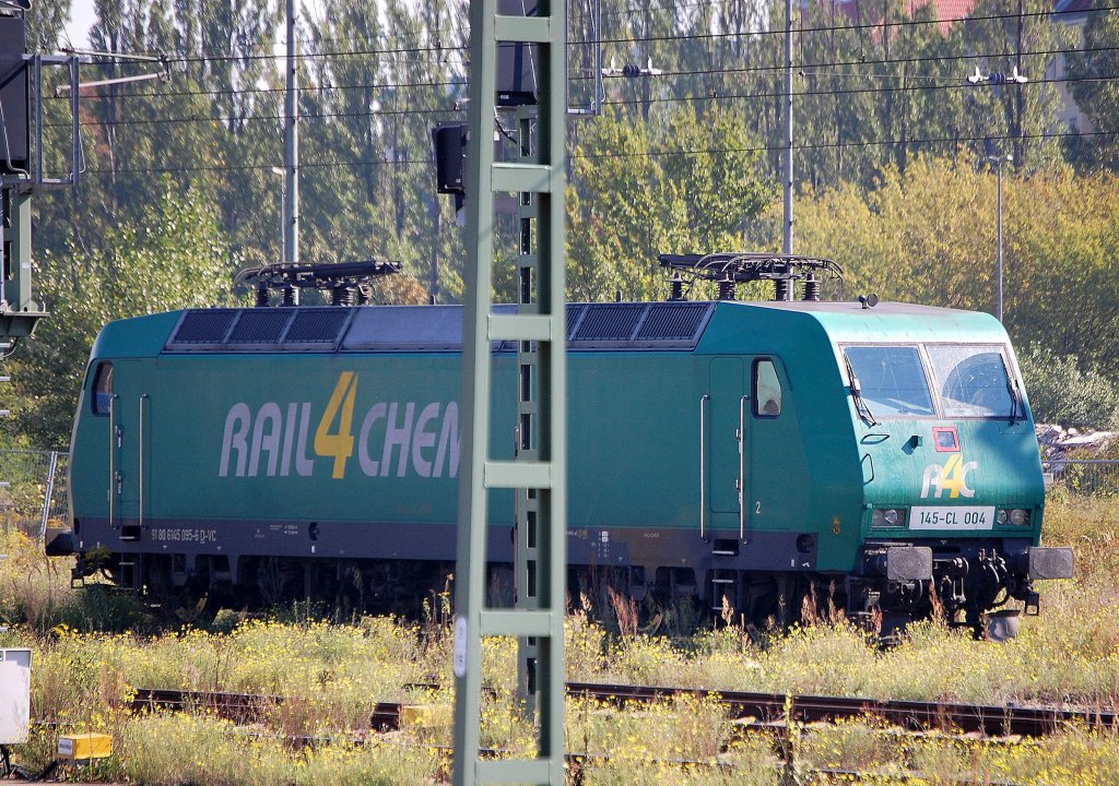 R4C Lok 145-CL 004 (91 80 6145 095-6 D-RFCDE) am 23.09.10 in Bereitschaft am Gbf. Berlin-Moabit abgestellt.