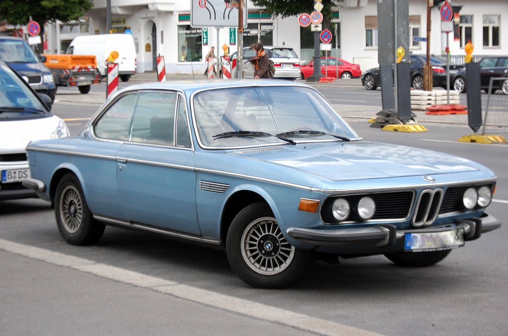 Toll gepflegter BMW 3,0 CS Automatic, Produktionszeitraum 1971-1975, 29.05.09 Berlin-Charlottenburg.
