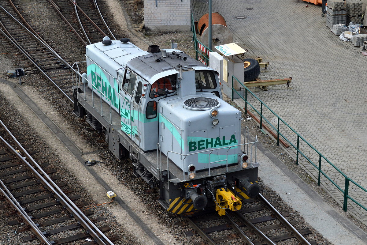 Die BEHALA vom Typ M800BB beim rangieren im Berliner Westhafen am 13.03.17