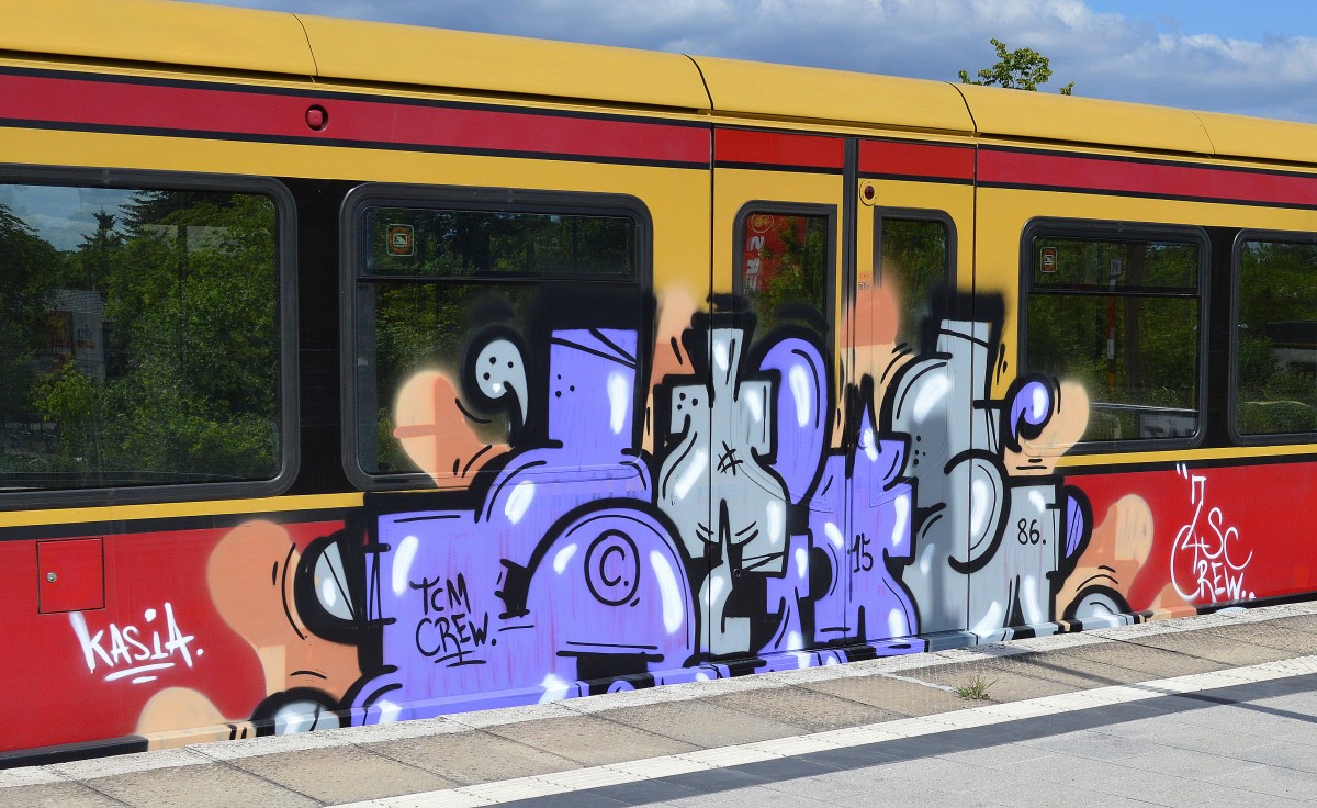 Graffiti gesichtet am 09.06.15 Berlin-Karow.