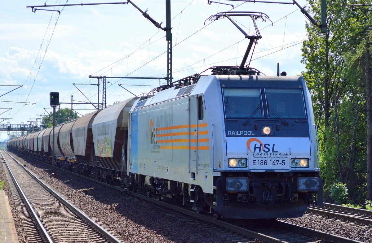 HSL mit der Railpool-Lok E 186 147-5 und Getreidezug am 31.07.17 Dresden-Strehlen.