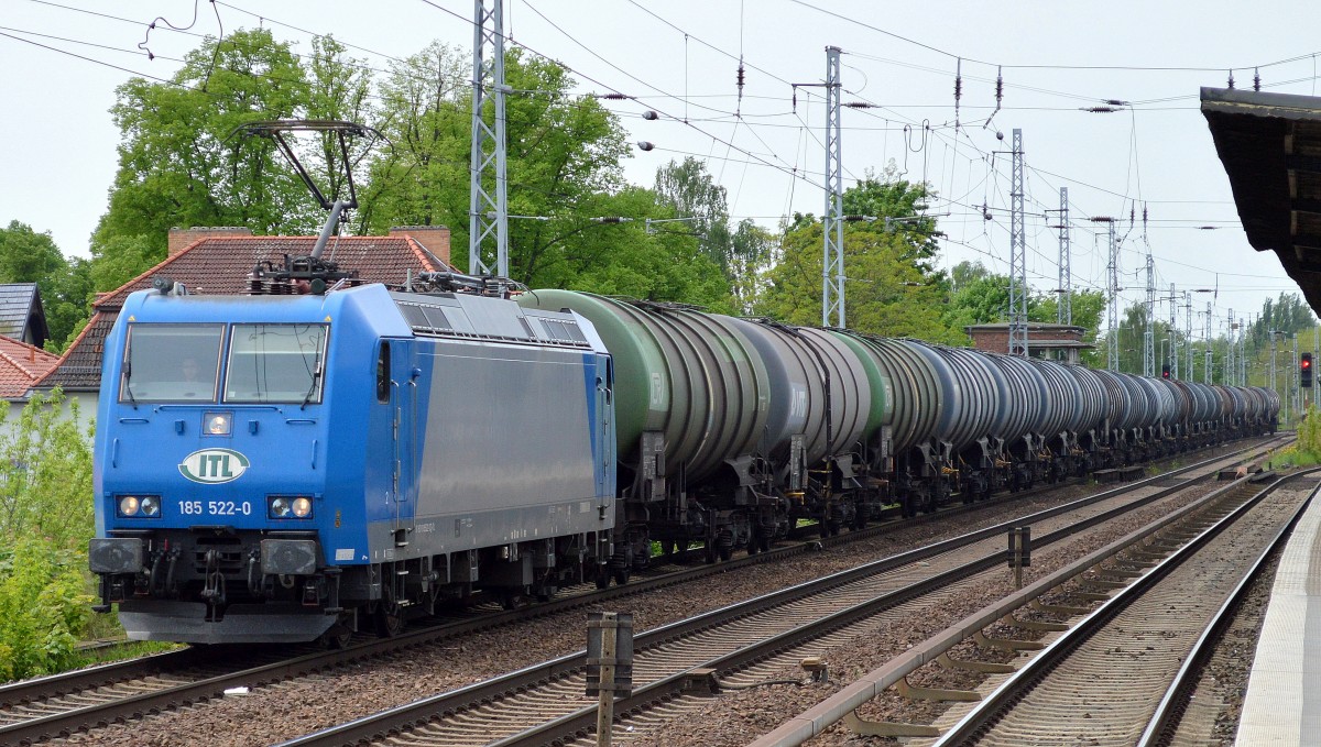 ITL mit 185 522-0 mit Kesselwagenzug Richtung Stendell, 12.05.15 Berlin-Karow.