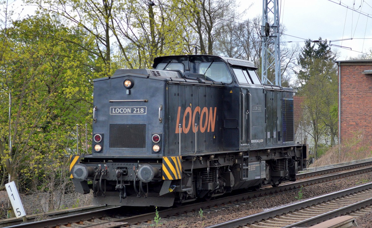 LOCON 218 (203 124-3) am 22.04.15 Richtung Bernau in Berlin-Karow.