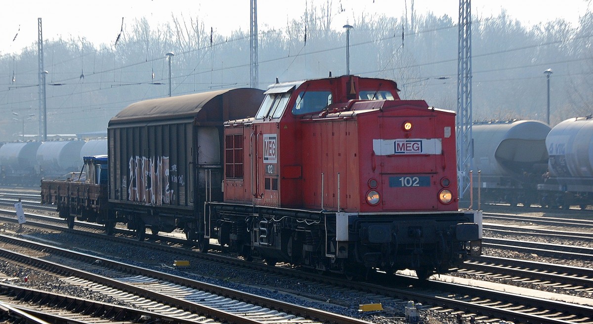 MEG 102 (204 761-1) auf dem täglichen Weg zwischen den Berliner S-Bahnwerkstätten am 25.02.14 Berlin Greifswalder Str.