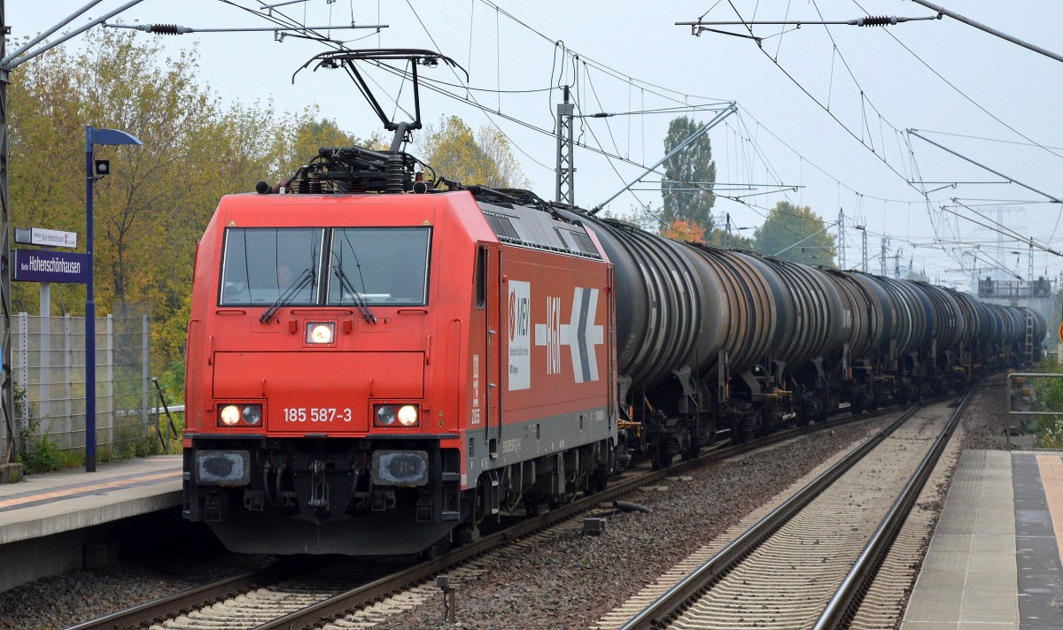 RHC 2055/185 587-3 mit Kesselwagenzug (leer) Richtung Stendell am 06.10.15 Berlin-Hohenschönhausen.
