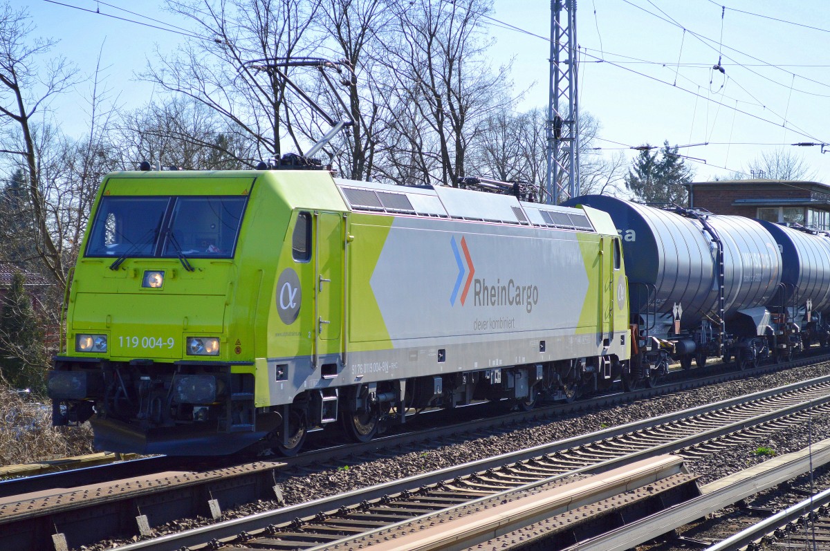 Weitere recht neue RheinCargo Lok vn Alpha Trains gemietet, die 119 004-9 (91 76 0119 004-9 N-RHC bzw. 185 623-6, Bombardier Bj.2009) mit Kesselwagenzug Richtung Schwedt am 18.03.15 Berlin-Karow.