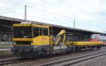 Ein BAMOWAG 54.22 (GKW 301) der DB Bahnbau Gruppe mit Beuwagen am 12.08.14 Bhf. Flughafen Berlin-Schönefeld.