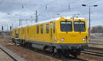 DB Netz Instandhaltung mit dem Gleismesstriebzug GMTZ ATW 725, 726 101/725 101 (99 80 9 160 003-6 D-DB) am 23.01.18 Berlin-Hohenschönhausen.