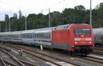 101 078-4 mit einem Zug der Berlin-Warschau-Express Zuggarnitur am 26.06.12 Berlin Greifswalder Str.