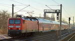 BR 114/536093/re5-nach-stralsund-hbf-mit-114 RE5 nach Stralsund Hbf. mit 114 040 am 17.01.17 Berlin-Pankow.