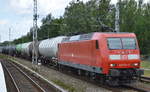 145 035-2 mit Kesselwagenzug (leer) Richtung Stendell am 14.07.17 Mühlenbeck bei Berlin.