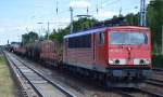 155 015-1 mit gemischtem Güterzug am 30.06.15 Berlin-Hirschgarten.