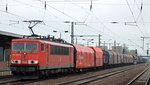 BR 155/493073/155-099-5-mit-gemischtem-gueterzug-am 155 099-5 mit gemischtem Güterzug am 14.04.16 Bf. Flughafen Berlin-Schönefeld.