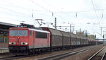 155 013-6 mit gemischtem Güterzug am 19.04.16 Bf. Flughafen Berlin-Schönefeld.