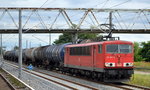 BR 155/513029/155-061-5-mit-einem-kesselwagenzug-am 155 061-5 mit einem Kesselwagenzug am 03.08.16 Berlin-Schöneweide. 