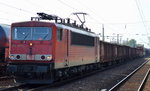 BR 155/524259/155-261-1-mit-gemischtem-gueterzug-am 155 261-1 mit gemischtem Güterzug am 16.09.16 Bf. Flughafen Berlin-Schönefeld.