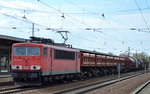 155 083-9 mit einem kurzen gemischten Güterzug am 28.04.16 Bf. Flughafen Berlin-Schönefeld.