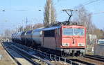 155 218-1 mit einigen Gasdruckkesselwagen am 27.01.17 Berlin-Karow.
