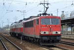 Lokzug, an der der 155 211-6 hingen 232 092-7 + 232 484-6 am 29.03.17 Bf. Flughafen Berlin-Schönefeld.