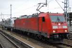 185 250-8 mit der neuen MRCE Vectron X4 E - 610,für DB Schenker Rail im Einsatz, am haken am 07.12.15 Bhf.