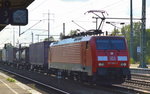 BR 189/524520/189-060-7-mit-containerzug-am-210916 189 060-7 mit Containerzug am 21.09.16 Bf. Flughafen Berlin-Schönefeld.