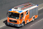 Losch- und Hilfeleistungsfahrzeuge/527094/man-tgl-12250-lhf-2012-der MAN TGL 12.250 LHF 20/12 der Berlin Feuerwehr am 21.04.16 Berliner Stadtautobahn Höhe Knobelsdorffstr.