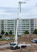Ein Betonpumpenfahrzeug (MB ACTROS) ...  Volker St�ckmann 06.06.2012