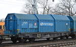 Polnischer Drehgestell-Flachwagen für Coiltransporte mit Teleskophauben der PKP Cargo mit der Nr. 31 RIV MC 51 PL-PKPC 4645 010-3 Simms 2151 am 22.02.17 Berlin-Grünau.