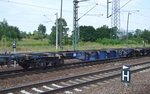 Containertragwagen vom Einsteller ERR mit der Nr. 33 RIV 80 D-ERR 4552 579-1 Sgnss 60´Bf. Duisburg-Hafen (leer) am 26.07.16 Bf. Flughafen Berlin-Schönefeld.