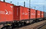 Eine Reihe 20’ Standard Container vom Intermodal Unternehmen HAMBURG SÜD am 29.06.16 Bf. Flughafen Berlin-Schönefeld.