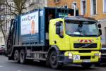 VOLVO FE 320 Müllentsorgungfahrzeug mit HALLER Müllpresse der Recyclingfa. RECON-T, 26.01.15 Berlin-Moabit.