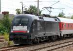 MRCE Dispolok fr die DB unterwegs, ES 64 U2-072 (Siemens, Bj.2004) mit PbZ am 04.08.10 Berlin-Blankenburg.