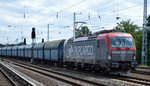eu46-br-193-vectron/525189/pkp-cargo-mit-eu46-506193-506-und-einem PKP Cargo mit EU46-506/193-506 und einem Schüttgutwagenzug am 20.06.16 Berlin-Günau.