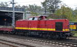 Die sehe ich zum ersten Mal in Berlin , diese rote V 100 mit gelbem Streifen bei WFL registriert [NVR-Nummer: 92 80 1203 117-7 D-WFL, LEW Bj.1972, 2002 Umbau durch ALS - ALSTOM Lokomotiven Service