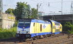 Metronom 246 003-8 mit dem RE5 Richtung Hamburg Hbf. bei der Einfahrt Bf. Hamburg-Harburg am 20.06.17
