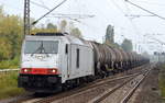 br-285-traxx-f140de/585645/hvle-285-102-0-mit-kesselwagenzug-erhanol hvle 285 102-0 mit Kesselwagenzug (Erhanol) am 27.09.17 Berlin-Hohenschönhausen.
