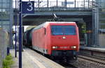 Die ehemals mit 145-CL 012 nummerierte Lok endlich mit ihrer Originalnummer auf der Front unterwegs, 145 090-7 jetzt aktuell an HSL vermietet mit Kesselwagenzug am 21.09.17 Durchfahrt Bf. Berlin-Hohenschönhausen.
