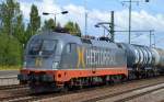 Noch mal von Nahem Hector Rail 242.517  FITZGERALD  (182 517-3) mit Kesselwagenzug am 26.08.14 Bhf.