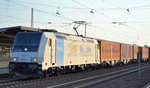 RTBC mit der Railpool Lok 185 673-1 und Containerzug am 13.09.16 Bf. Flughafen Berlin-Schönefeld. 