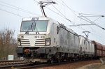 br-193-vectron-siemens/489088/db-schenker-rail-mit-erzzug-gezogen DB Schenker Rail mit Erzzug gezogen von X4 E - 610 + X4 E - 611 am 04.04.16 Berlin-Wuhlheide.