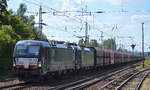 DB Cargo mit der MRCE Vectron Doppeltraktion X4 E - 614/193 614-5 + 193 ???-? mit Erzzug am 07.08.17 Richtung Eisenhüttenstadt in Berlin-Hirschgarten.