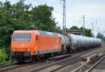 Diverse Loks/361455/eko-trans-mit-145-cl-001-145 EKO Trans mit 145-CL 001 (145 081-6) mit Kesselwagenzug Richtung Bernau am 21.08.14 BErlin-Karow.