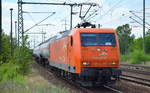 EKO Trans 145-CL 001 /145 081-6 mit Gasdruckkesselwagenzug (Propen/leer) Richtung Stendell am 28.06.17 Bf. Flughafen Berlin-Schönefeld.