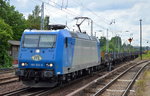 diverse-loks-und-gueterwagen/515826/itl-185-522-0-mit-einem-transportzug ITL 185 522-0 mit einem Transportzug für Langschienen (leer) am 19.06.16 Berlin Hirschgarten.