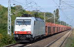 diverse-loks-und-gueterwagen/584458/itl-185-579-0-mit-pkw-transportzug-leer ITL 185 579-0 mit PKW-Transportzug (leer) am 19.09.17 BErlin-Hohenschönhausen.