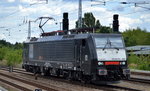 MRCE Dispolok ES 64 F4-450/E 189-450 der LEG am 11.08.16 unterwegs zu neuen Aufgaben ab Berlin Grünau.