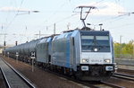 LEG mit den Mietloks Railpool 185 674-9 und MRCE  185 546-9 + Kesselwagenzug am Haken am 21.09.16 Bf. Flughafen Berlin-Schönefeld.